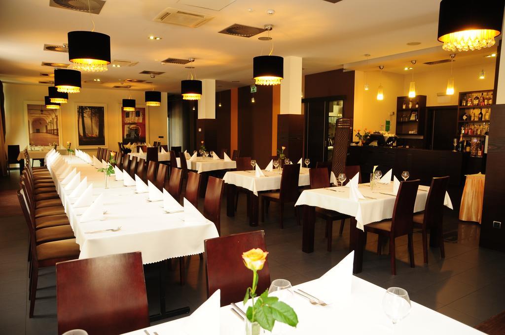 Hotel ניפולומיצה מראה חיצוני תמונה