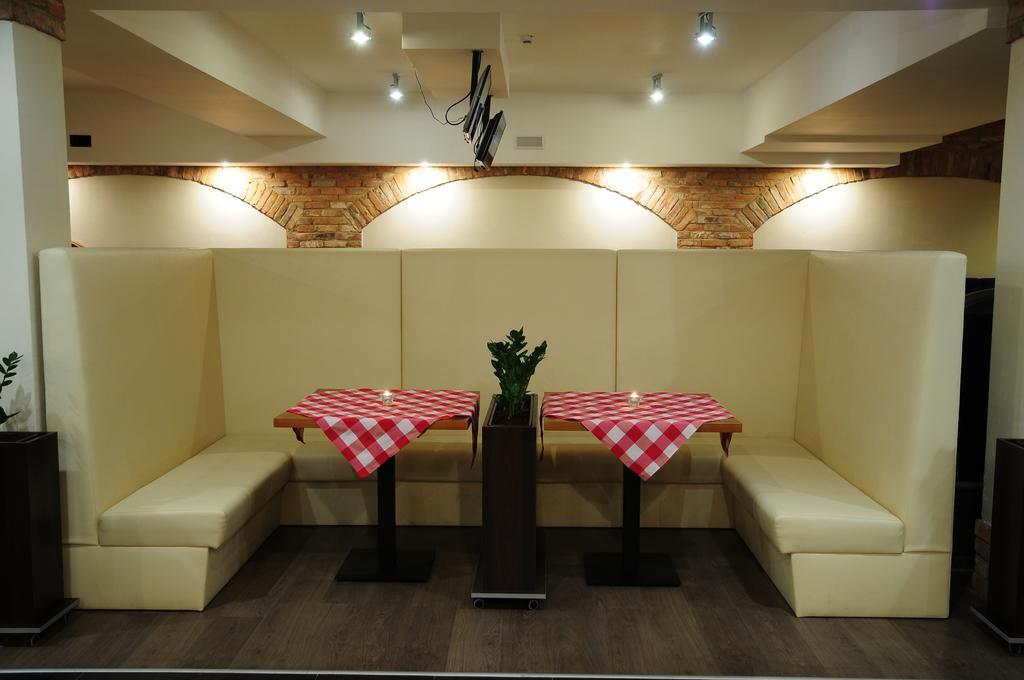 Hotel ניפולומיצה מראה חיצוני תמונה