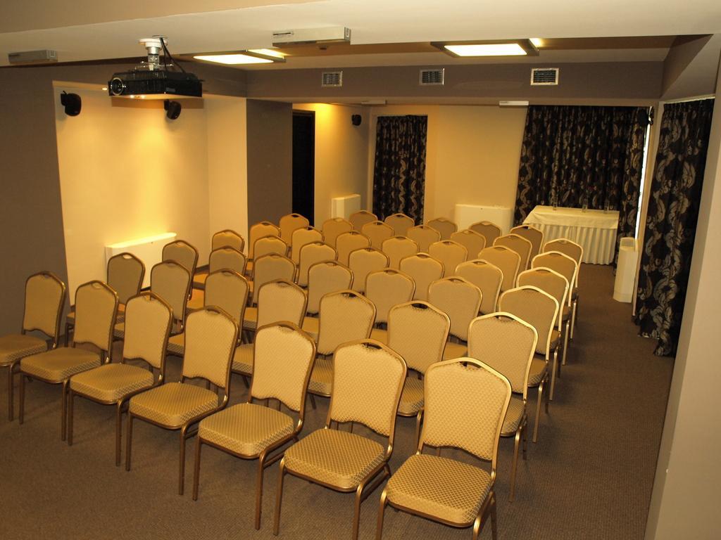 Hotel ניפולומיצה מראה חיצוני תמונה