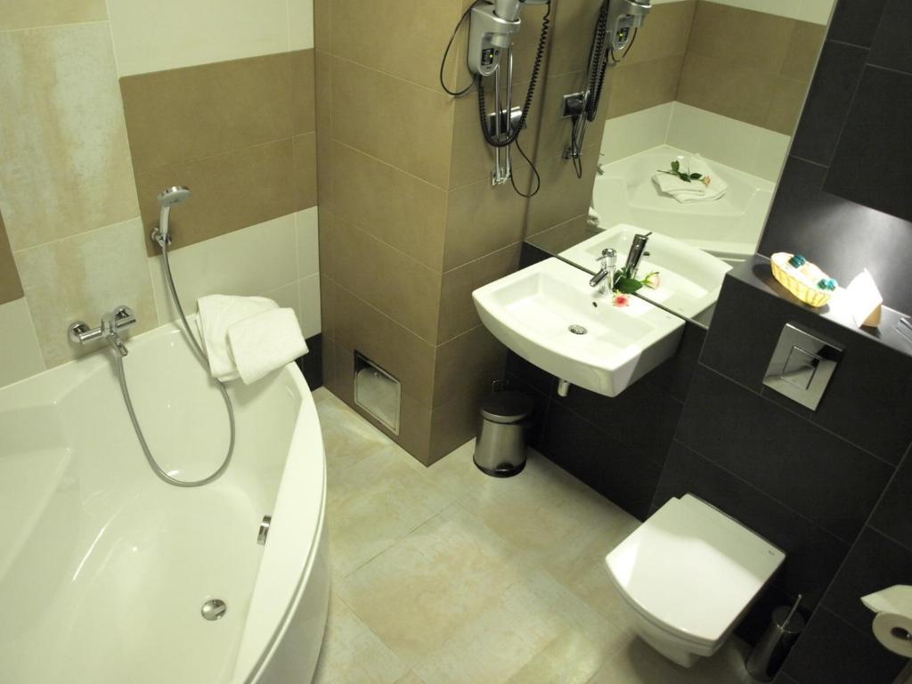 Hotel ניפולומיצה חדר תמונה